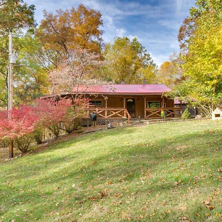French Lick Getaway With Deck, Grill And Fire Pit! Villa ภายนอก รูปภาพ