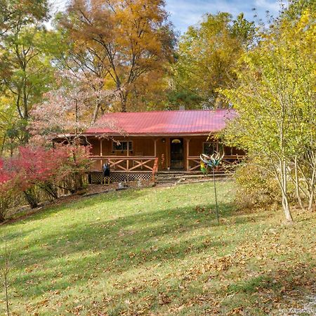 French Lick Getaway With Deck, Grill And Fire Pit! Villa ภายนอก รูปภาพ